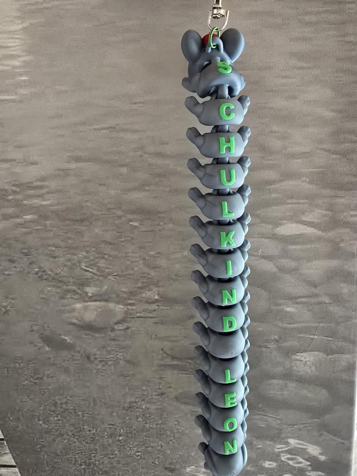 Personalisierter Anhänger zur Einschulung