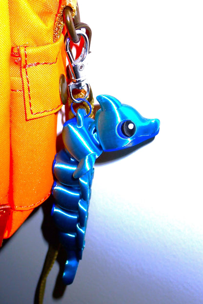 3D Druck Delfin Schlüsselanhänger beweglich I Flexi Dolphin Fidget Toy I Süßer Taschenanhänger & Meerestier Geschenk aus PLA Silk